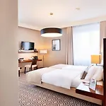فندق Centrum