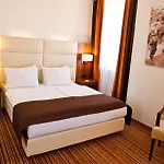 Centrum 4*