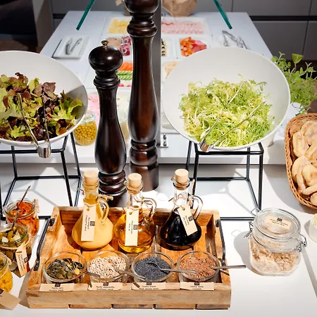 מלון Centrum ז'שוב