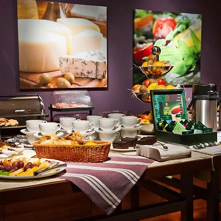 Centrum 호텔 제수프