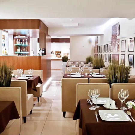 Centrum 4*