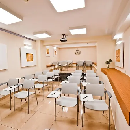 Centrum 4*